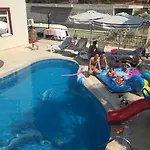 Side Apart Hotel